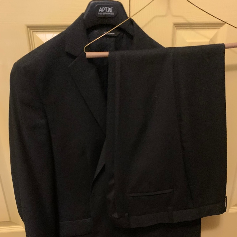 COPY - Apt 9 Black Suit